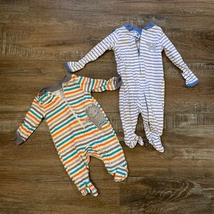 2 long sleeve zip up size NB